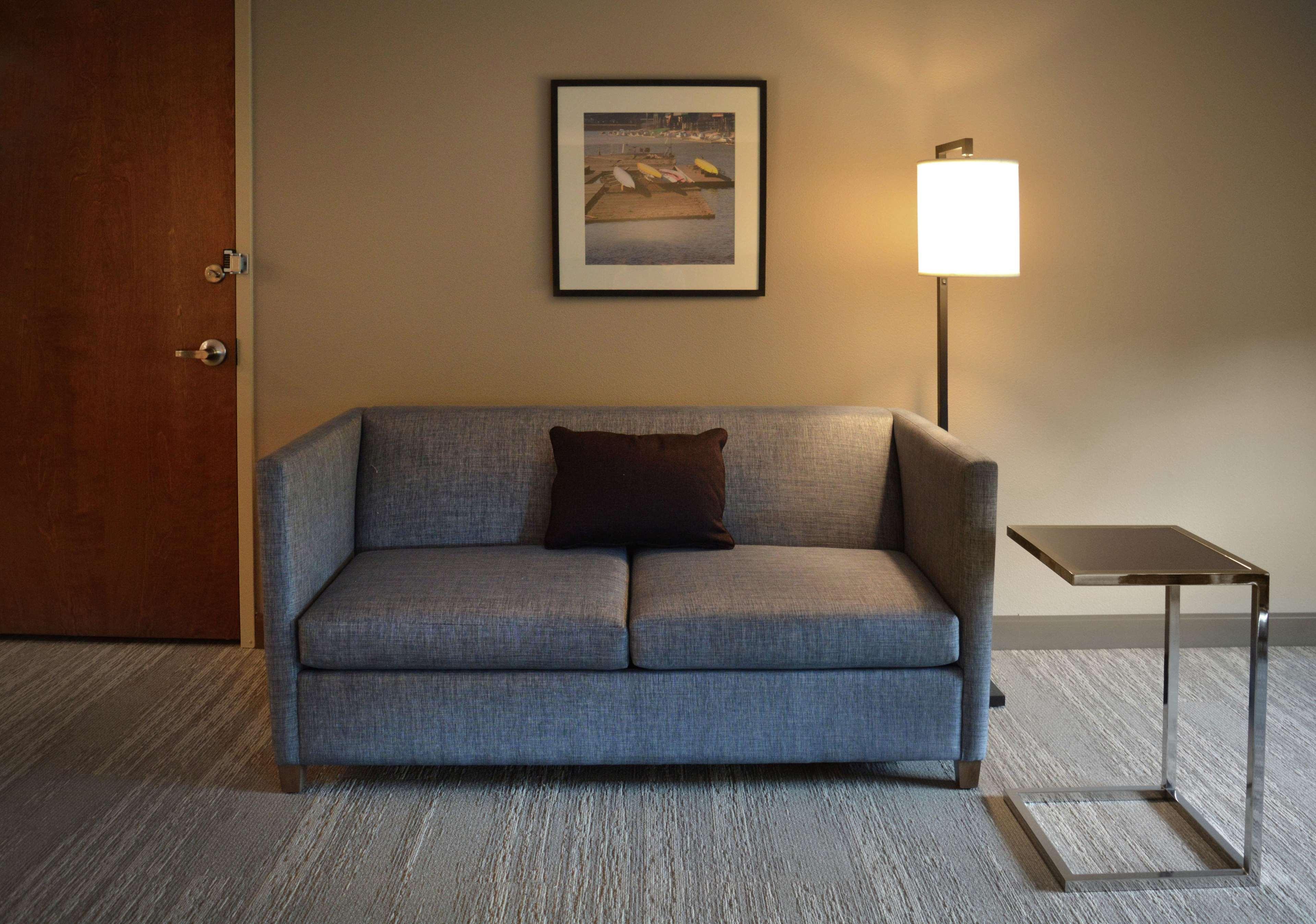 Hampton Inn & Suites Philadelphia/Media Exterior photo